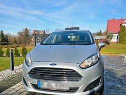 Silber Gebraucht 2015 Ford Fiesta Kleinwagen | 5.400 € (Fairer Preis)