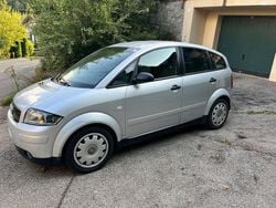 Silber Gebraucht 2001 Audi A2 Kleinwagen | 2.000 € (Fairer Preis)