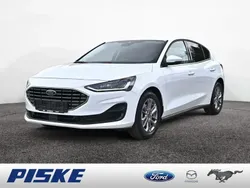 Weiß Gebraucht 2023 Ford Focus Style Limousine | 21.920 € (Guter Preis)