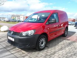 Rot Gebraucht 2012 VW Caddy Van / Kleinbus | 7.790 € (Etwas zu teuer)