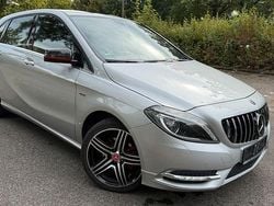 Silber Gebraucht 2012 Mercedes B180 Van / Kleinbus | 10.900 € (Guter Preis)