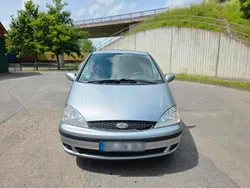 Grau Gebraucht 2004 Ford Galaxy Van / Kleinbus | 1.600 € (Guter Preis)
