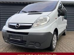 Weiß Gebraucht 2010 Opel Vivaro Van / Kleinbus | 9.900 € (Teuer)