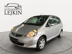 Silber Gebraucht 2006 Honda Jazz Cool Kleinwagen | 3.990 € (Teuer)