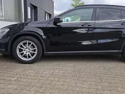 Schwarz Gebraucht 2014 Mercedes GLA200 Style SUV | 15.500 € (Fairer Preis)