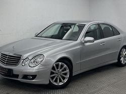 Iridiumsilber (metallic) Gebraucht 2008 Mercedes E200 Limousine | 7.400 € (Fairer Preis)