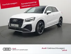 Gletscherweiss Gebraucht 2024 Audi Q2 Comfort SUV | 40.480 €