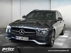 Grün Gebraucht 2022 Mercedes C220 Kombi | 47.810 €