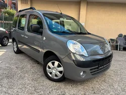 Taupegrau Gebraucht 2013 Renault Kangoo Van / Kleinbus | 6.666 € (Fairer Preis)