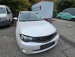 Weiß Gebraucht 2010 Subaru Impreza Limousine | 3.600 € (Superpreis)