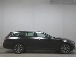 Schwarz Gebraucht 2022 Mercedes E300 Avantgarde Kombi | 26.480 € (Superpreis)