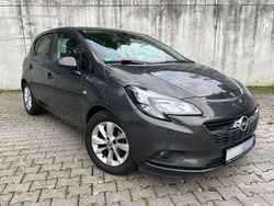 Grau Gebraucht 2016 Opel Corsa drive Limousine | 8.990 €