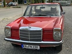 Rot Gebraucht 1972 Mercedes W115 Limousine | 19.990 €