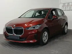 Rot Gebraucht 2023 BMW 218 Active Tourer Performance Van / Kleinbus | 24.863 € (Superpreis)
