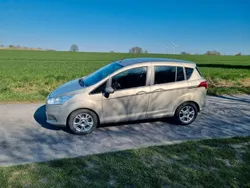 Gebraucht 2013 Ford B-MAX Trend Van / Kleinbus | 6.400 € (Fairer Preis)