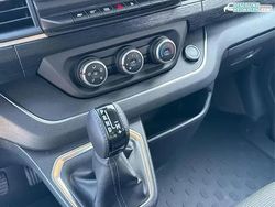 Highland grau Neu 2025 Renault Trafic Equilibre Van | 44.790 € (Fairer Preis)