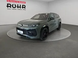Cipressinogrün metallic Neu 2025 VW Tayron R-line SUV | 64.490 €