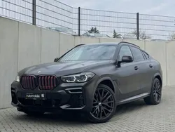 Schwarz Gebraucht 2022 BMW X6 M50 Comfort Edition SUV | 69.999 € (Fairer Preis)