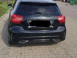 Schwarz Gebraucht 2016 Mercedes A180 AMG line Kleinwagen | 12.000 € (Guter Preis)