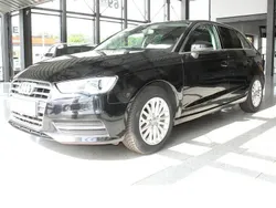 Brilliantschwarz Gebraucht 2013 Audi A3 Limousine | 10.470 € (Fairer Preis)