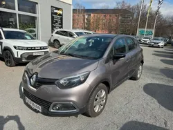 Grau Gebraucht 2016 Renault Captur Dynamique SUV | 9.390 € (Fairer Preis)