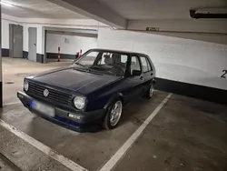 Blau Gebraucht 1990 VW Golf II Kleinwagen | 3.200 €