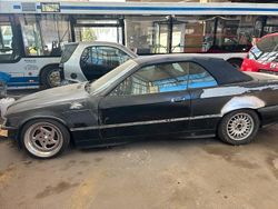 Silber Gebraucht 1995 BMW 320 Cabriolet Cabrio | 2.999 €
