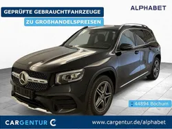 Nachtschwarz Gebraucht 2020 Mercedes GLB200 AMG line SUV | 27.887 € (Fairer Preis)