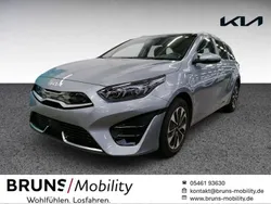 Silber Gebraucht 2024 Kia Ceed Sportswagon Spirit Kombi | 26.490 € (Fairer Preis)