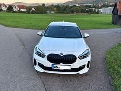 Weiß Gebraucht 2020 BMW 118 M Sport Kleinwagen | 18.822 € (Fairer Preis)