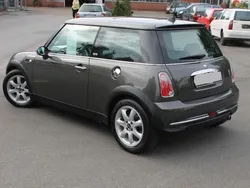 Grau Gebraucht 2005 Mini ONE Kleinwagen | 3.950 € (Etwas zu teuer)