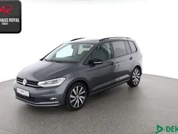 Grau Gebraucht 2017 VW Touran R-line Van / Kleinbus | 24.860 € (Fairer Preis)