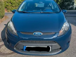 Blau Gebraucht 2009 Ford Fiesta Kleinwagen | 2.999 € (Guter Preis)