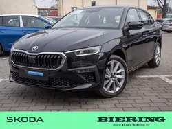 Schwarz Neu 2025 Skoda Scala Selection Kleinwagen | 33.270 €