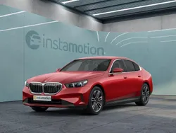 Rot Gebraucht 2024 BMW i5 Limousine | 61.449 €