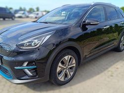 Schwarz Gebraucht 2021 Kia e-Niro Spirit SUV | 21.690 € (Fairer Preis)