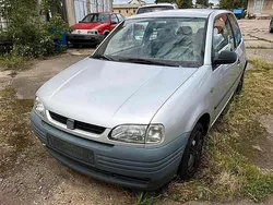 Silber Gebraucht 1997 Seat Arosa Kleinwagen | 250 €