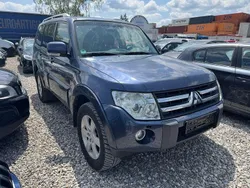 Blau Gebraucht 2007 Mitsubishi Pajero SUV | 7.900 € (Teuer)