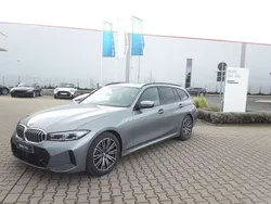 Skyscraper grau metallic Gebraucht 2025 BMW 318 M Sport Kombi | 43.150 € (Teuer)