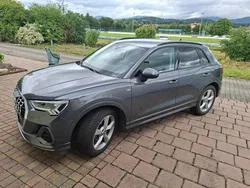 Grau Gebraucht 2019 Audi Q3 S-Line SUV | 29.950 € (Guter Preis)