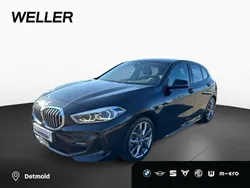 Saphirschwarz (schwarz) Gebraucht 2024 BMW 120 M Sport Kleinwagen | 32.850 € (Guter Preis)