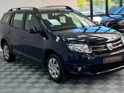 Blau Gebraucht 2015 Dacia Logan MCV Lauréate Kombi | 4.444 € (Fairer Preis)