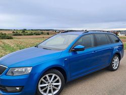 Blau Gebraucht 2016 Skoda Octavia Kombi | 11.800 € (Fairer Preis)
