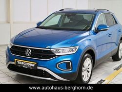 Ravennablau met Gebraucht 2023 VW T-Roc Life SUV | 22.980 € (Guter Preis)