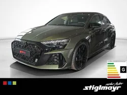 Grün Neu 2025 Audi RS3 Sportback Sport Kleinwagen | 82.990 €