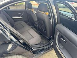 Schwarz Gebraucht 2009 BMW 325 Limousine | 7.000 € (Fairer Preis)