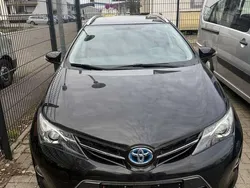 Toyota Auris Hybrid