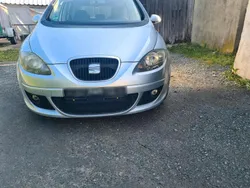Grau Gebraucht 2005 Seat Altea Van / Kleinbus | 1.290 € (Superpreis)