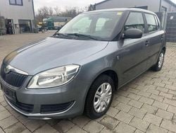 Platingrau metallic Gebraucht 2013 Skoda Fabia Cool Edition Kleinwagen | 4.100 € (Fairer Preis)