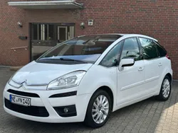 Weiß Gebraucht 2009 Citroën C4 Picasso Exclusive Van / Kleinbus | 4.850 € (Fairer Preis)